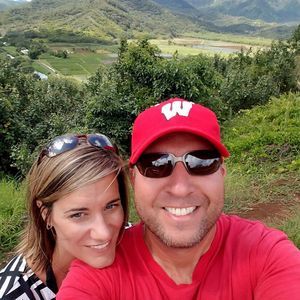 Meet your Posher, Tom